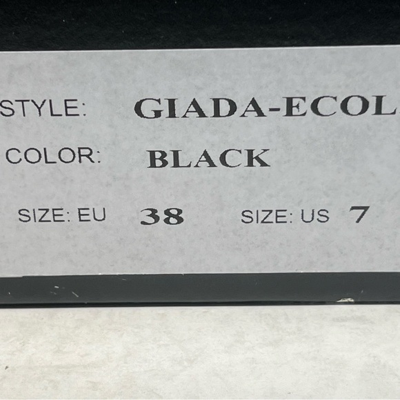 Oscar Boots - Picture 10 of 10